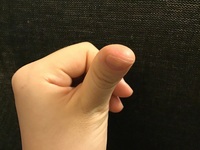 至急です 私はレジン初心者です レジンでアクセサリーを作っているのですが Yahoo 知恵袋