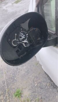 車の板金塗装 パテ埋め 部分の洗車について擦ってしまい直径1 Yahoo 知恵袋