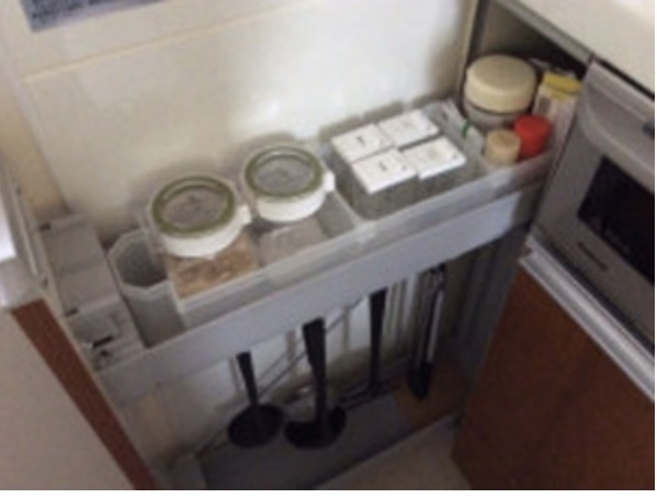 パナソニックのキッチン ラクシーナ を検討中です 油類や おたま フライ Yahoo 知恵袋