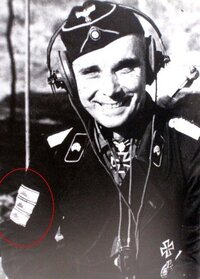 大戦時のドイツ兵はなぜ下っ端の兵士でもみんな後ろと横を短く刈り上げてるけ Yahoo 知恵袋