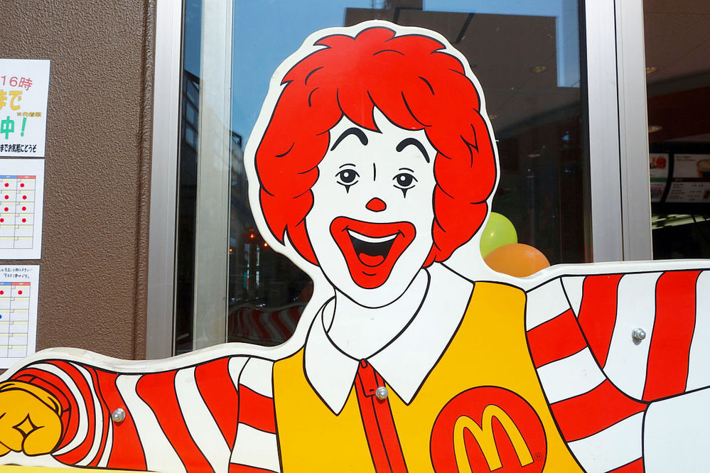 ドナルド マクドナルドは何故 ピエロ なのですか 笑 Yahoo 知恵袋