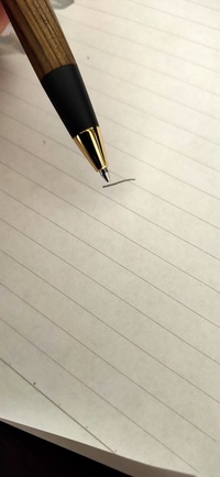 ダブルノック式シャーペンについて野原工芸のペンを使用している
