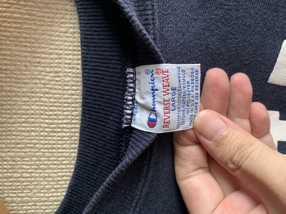 ビンテージ　チャンピオン刺繍タグ 90' USA製 フェード　経年劣化 90s 刺繍タグ USA チャンピオンリバースウィーブ チャンピオン