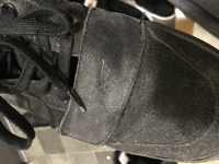 この靴のブランド名がわからないのですがわかりますか Cとyaのロゴが書いて Yahoo 知恵袋