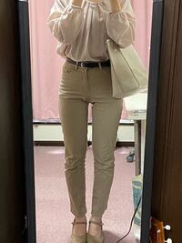 内定者懇談会 私服指定です おかしくないですか ベルト Yahoo 知恵袋