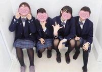 中学生女子です 学校で友達と写真を撮りました 撮った写真を見たら私のタイ Yahoo 知恵袋