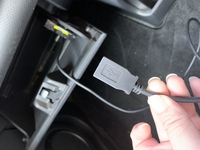 車のナビのusbの線なのですが ダッシュボード内に配線されています Yahoo 知恵袋