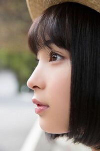 横顔美人な人といえば広瀬すずですか広瀬すずの横顔綺麗ですよね Yahoo 知恵袋