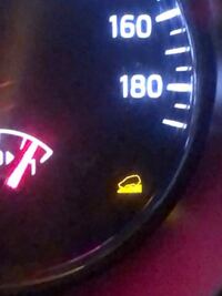 こちらの警告灯の意味が分かる人教えてください ちなみに車はエクスト Yahoo 知恵袋