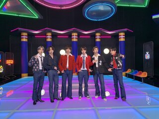 先日のベストアーティストで Btsが着用した衣装のブランドを知 Yahoo 知恵袋