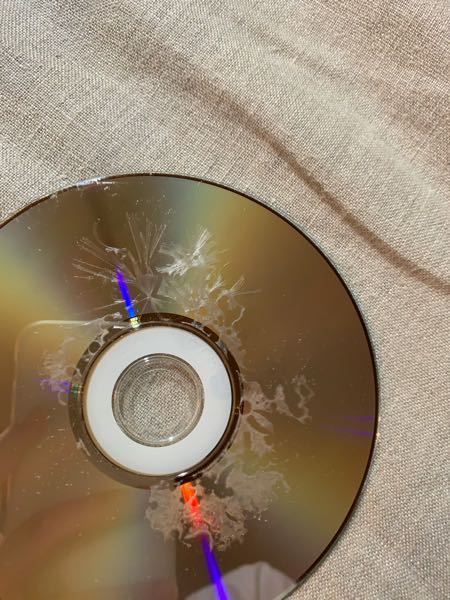 この様に傷がたくさん付いているDVDを再生して全部おかしな事がなく