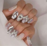 一般のネイルサロンでも韓国ネイルをオーダーしたら写真のネイルに似たような Yahoo 知恵袋