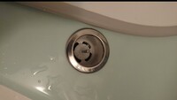 お風呂の栓が壊れてしまいました バスタブのヘリにボタンがついて 押して Yahoo 知恵袋