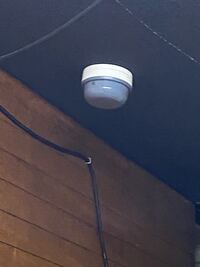 これはなんですか セコムって書いてます 監視カメラですか 火災報知器ですか 教えて 住まいの先生 Yahoo 不動産