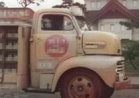 トラックの車種名を教えて下さい 1950年代のアメ車らしいです Yahoo 知恵袋