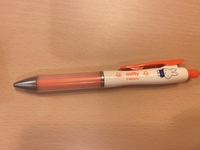 このシャーペンの種類がわかる方いますか？？

個人的にペン回しがすごくしやすいです
いつどこで買ったのかは分かりません、、 質問ありましたら補足します。