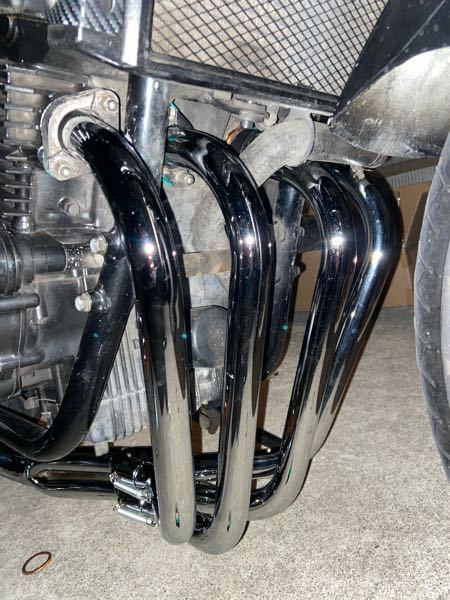 cb400sfにcbxマフラーを付けてる人がいてとてもいい音が鳴ってたの