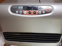 三菱の古い石油ファンヒーターが故障しました 昨日の夜は稼働していま Yahoo 知恵袋