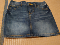 女の子の可愛い服が大好きな中学生の男の子です ミニスカートを履 Yahoo 知恵袋
