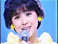 松田聖子は アイドル 中森明菜は 事実上引退しているので 元歌手 Yahoo 知恵袋