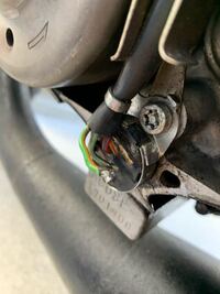 Ns 1前期に乗っているものなのですがこの画像のジェネレーター付近にある Yahoo 知恵袋