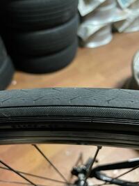 自転車のタイヤのひび割れについて ５ヶ月位前に 近くの自転車 Yahoo 知恵袋