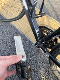 自転車のペダル クランクが割れてしまいました 画像の通りです Yahoo 知恵袋