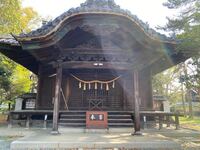 教えてください 神社に行ったとき、オーブがうつってました
このオーブの示す意味などあるのでしょうか？