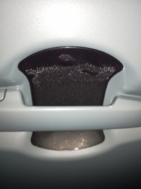 新車を購入してすぐに 引っかき傷防止のフィルムをドアノブに貼っ Yahoo 知恵袋