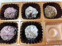 チョコの味に詳しい方モロゾフとメリーとゴンチャロフだったらどちらのチョコが美 Yahoo 知恵袋
