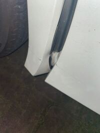 車擦っちゃいました いくらかかりますか 親の車なので 3 Yahoo 知恵袋