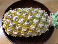 台湾パイナップルの食べ頃について教えてください 現在画像の状態ですが 食 Yahoo 知恵袋