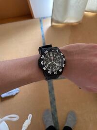 ルミノックスルミナイトシステムについて ルミノックスの腕時計 Yahoo 知恵袋