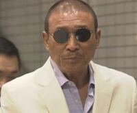 タモリさんは白いスーツでも似合いますか Yahoo 知恵袋