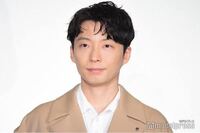 星野源さんはセンター分け似合わないのになんで最近ずっとこの髪型なのですか Yahoo 知恵袋