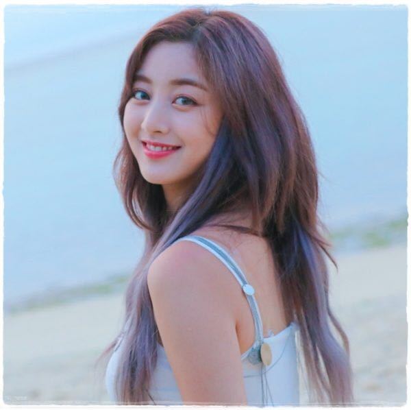 ジヒョはロングとボブどちらが好きですか 私はdtnaのエクステロン Yahoo 知恵袋