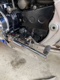 CBR400Fのサイドスタンドをヤフオクで販売されているメッキ