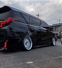 街中でたまに見かける アルファードやヴェルファイア プリウスな Yahoo 知恵袋