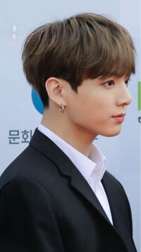 美容師さんに質問です オーダー時に 超絶ブスが画像や切り抜きを見せるの Yahoo 知恵袋