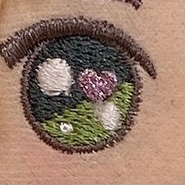 きらどるぬいについてきらどるぬいの目の刺繍の上から更に下記画像のように刺 Yahoo 知恵袋