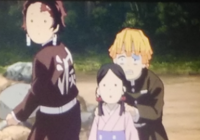 鬼滅の刃 炭治郎の隊服は赤っぽい茶色 善逸の隊服は黒 人によって Yahoo 知恵袋