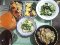 お弁当お弁当うれしいな から始まる歌の歌詞を教えてください こうですかね Yahoo 知恵袋