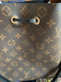 Lüks Perakende Markası Louis Vuitton'a Izinsiz Veri Toplama