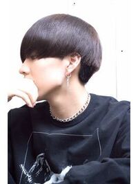 メンズ髪型ゴム止め中学生 高校生が良くやっている前髪の中心だけを上に上げてゴム Yahoo 知恵袋