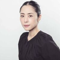 昔の深津絵里さみたいなんショートヘアーにしたいのですが深津さんの髪の量はどの位 Yahoo 知恵袋