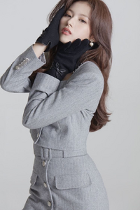 Twiceサナのこの時の髪色って何ていう色ですか 私もブルベなので真似し Yahoo 知恵袋