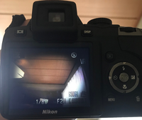 Nikonのcoolpixp80のカメラで 液晶画面の周りの部分に黒い影 Yahoo 知恵袋