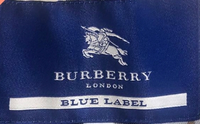 Burberryブルーレーベルについて。 2020年春に北海道にある東急でバーバリーブルーレーベルのトレンチコートを購入されたと聞いたのですが、バーバリーのブルーレーベルは2020年に北海道で販売してたのですか？

現在も販売してますか？