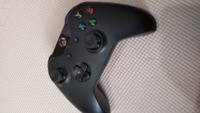 Xbox360のコントローラーの中央のボタンのまわりのランプが4つ突然点滅 Yahoo 知恵袋