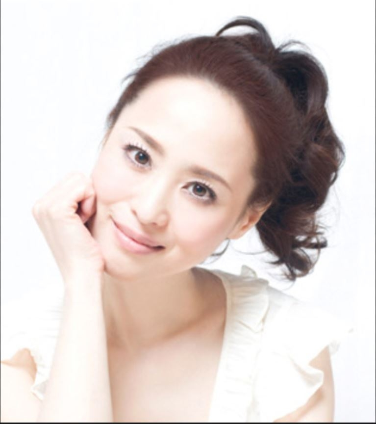 初めてファンクラブを入会したばかりので，中森明菜ファンクラブ会員証